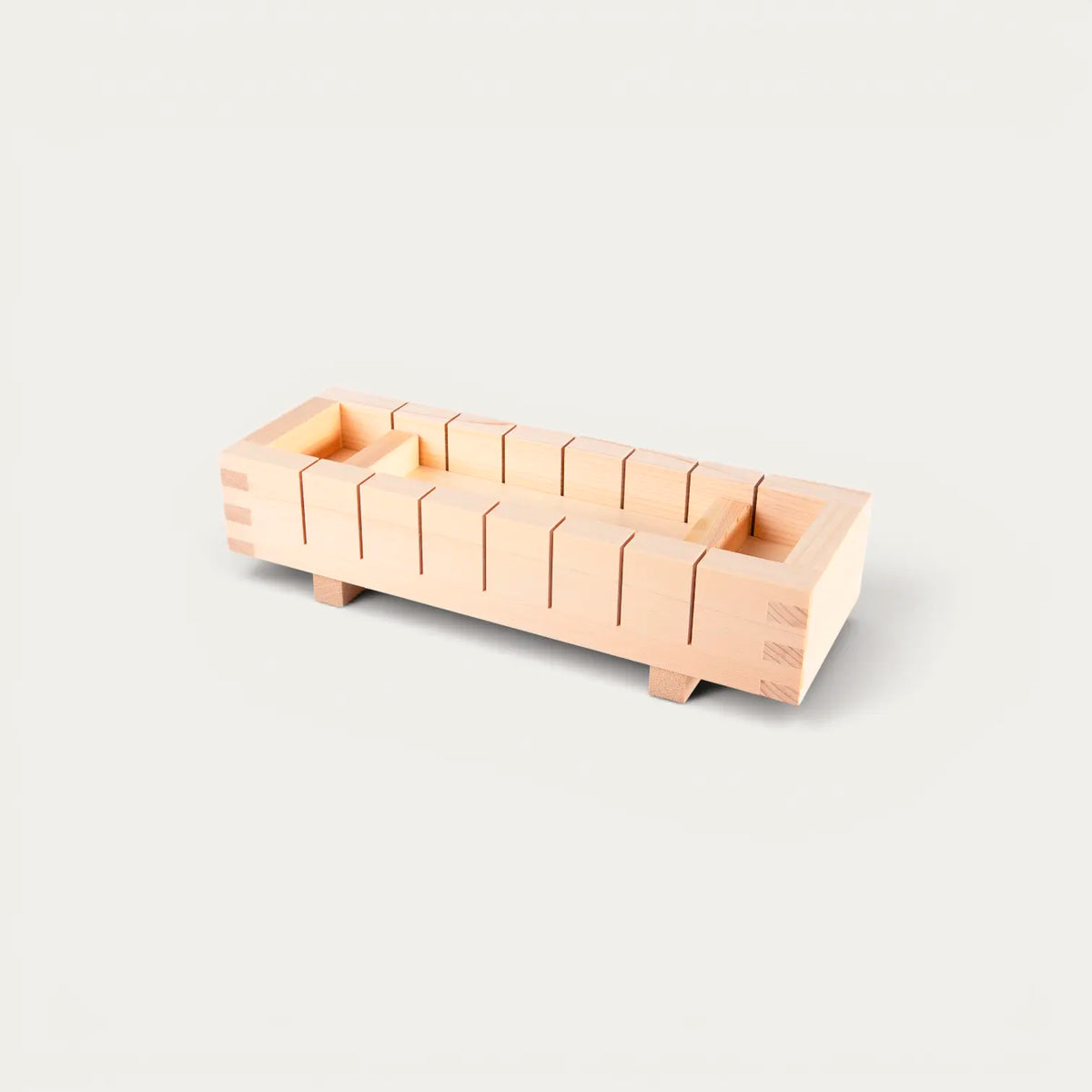 Pers voor saba oshizushi van hinoki-cipreshout