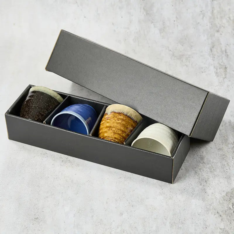Set mit 4 Teetassen φ 7,6 cm, verschiedene Farben