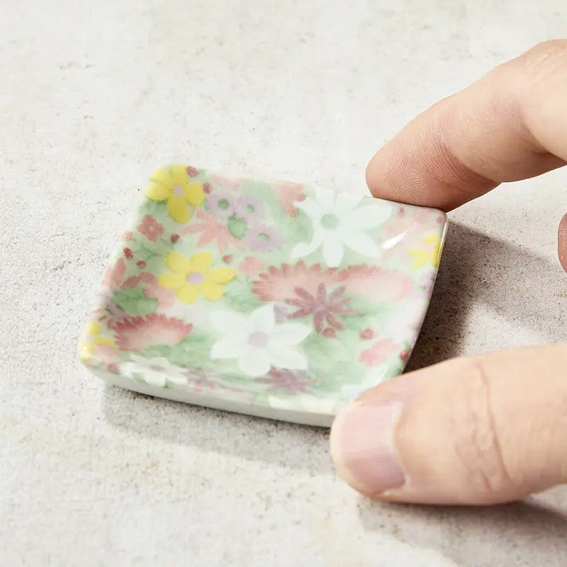 Handcrafted incense holder, floral motif, 5.5×5.5