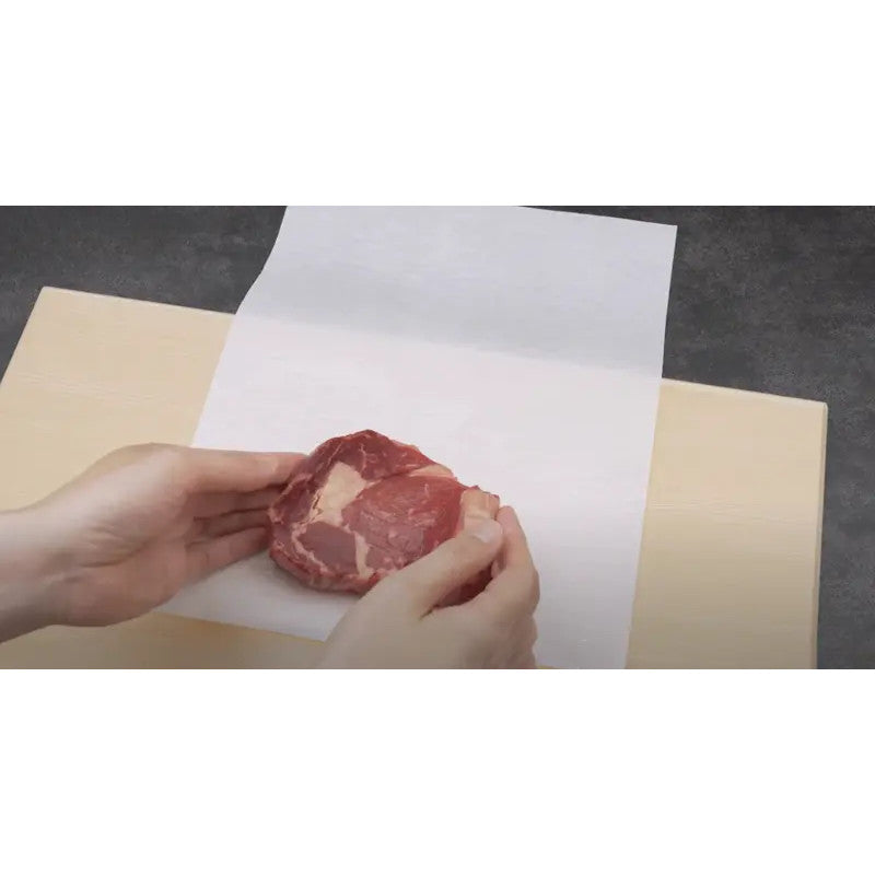 Absorbent paper for meat and fish