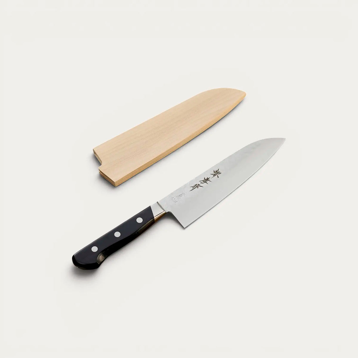 Coltello Grand Santoku, lama martellata 180 mm