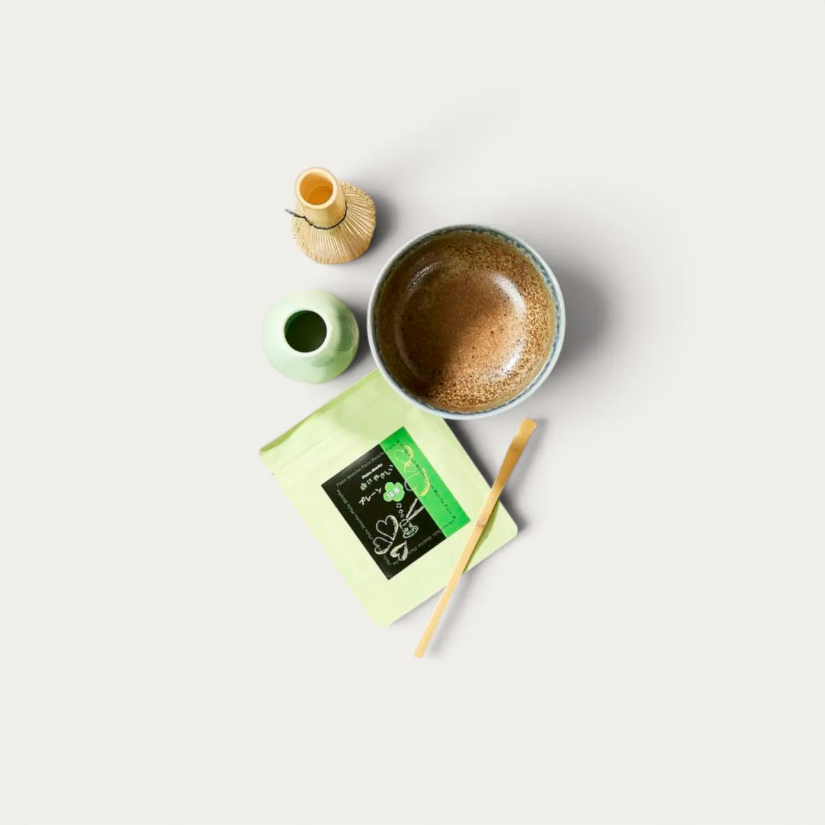 Matcha-teepalvelu-lahjasetti + Matcha-tee