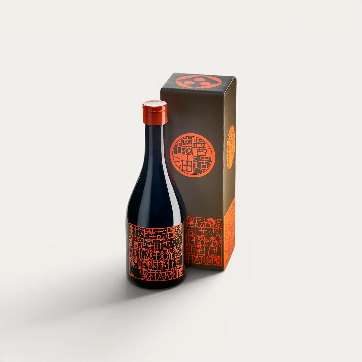 Carafon de sauce soja shoyu Mitsuboshi Horikawaya Nomura Premium - 550ml
