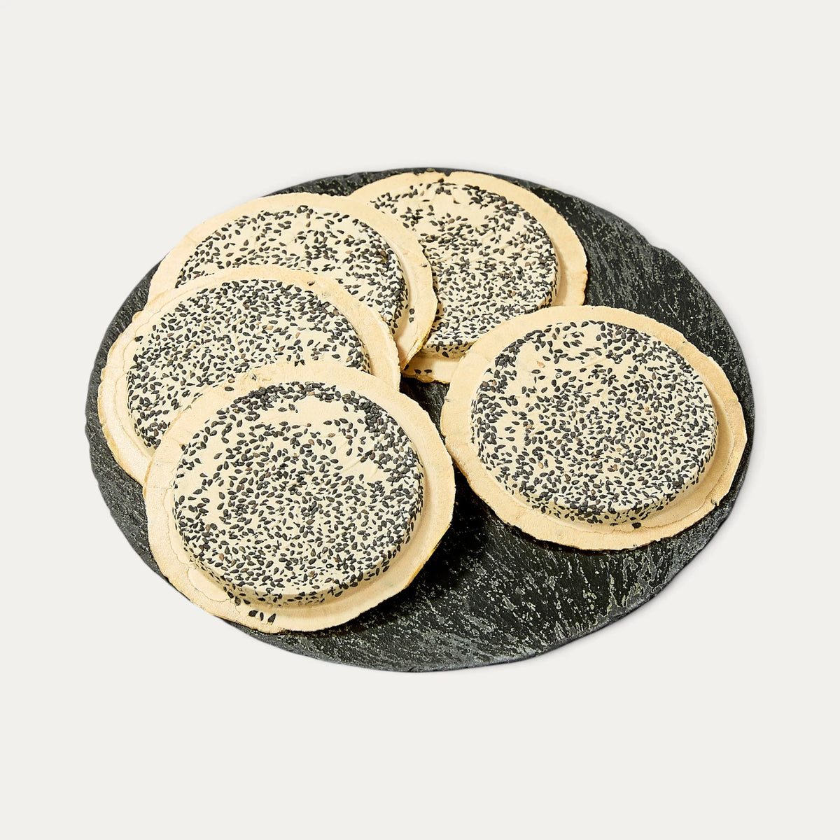 Shiki’s Nambu Sembei mit schwarzem Sesam – 125 g