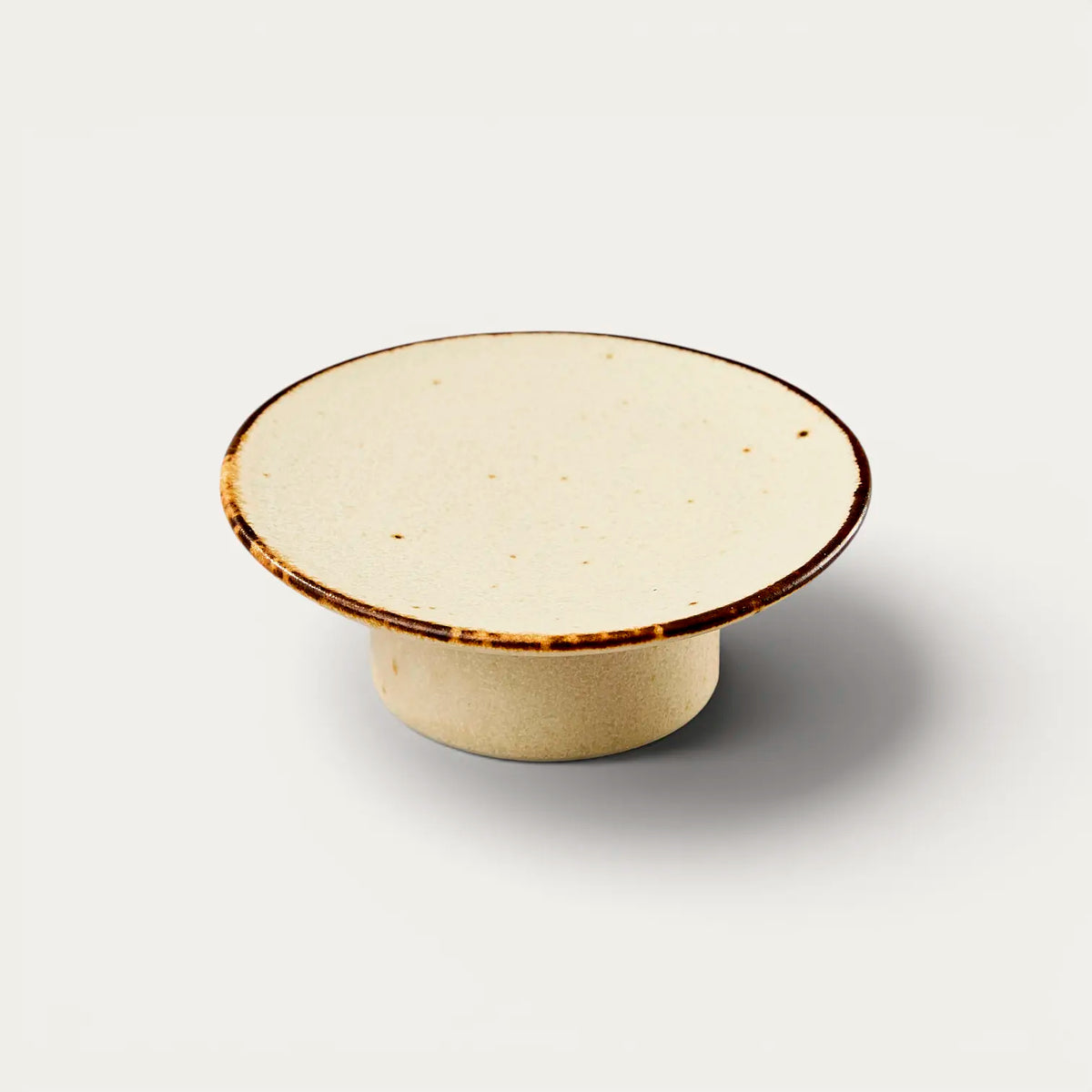 Footed amuse-bouche cup