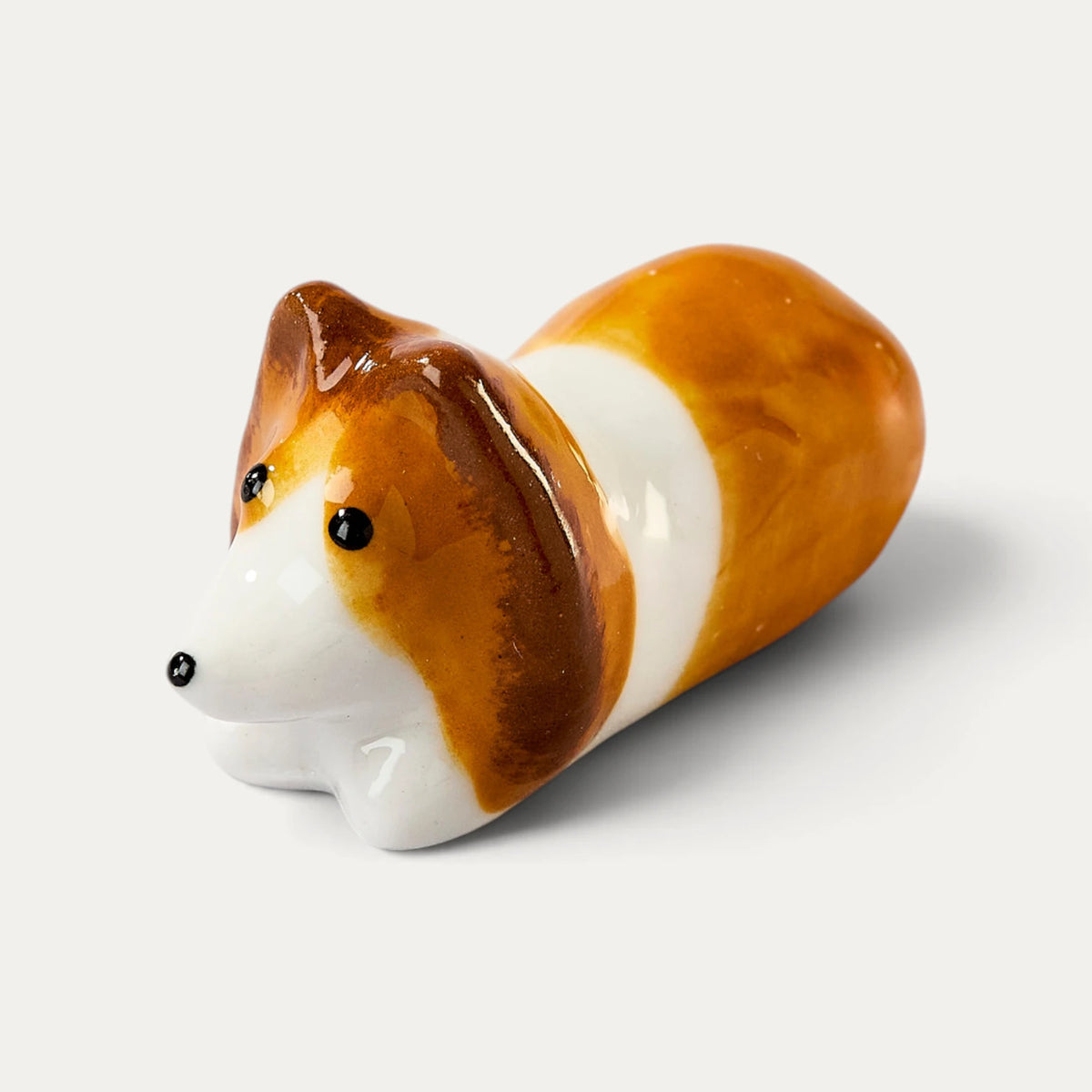Porcelain chopstick rest