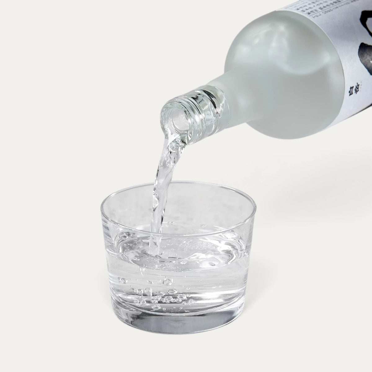 Shochu di riso Hakutake Shiro 25% - 200ml