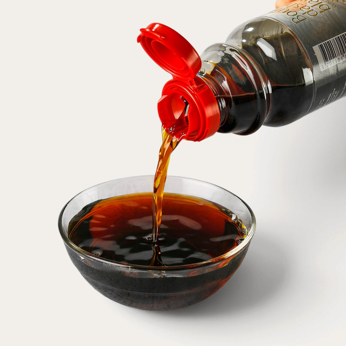 Konzentrierte weiße Dashi-Brühe
