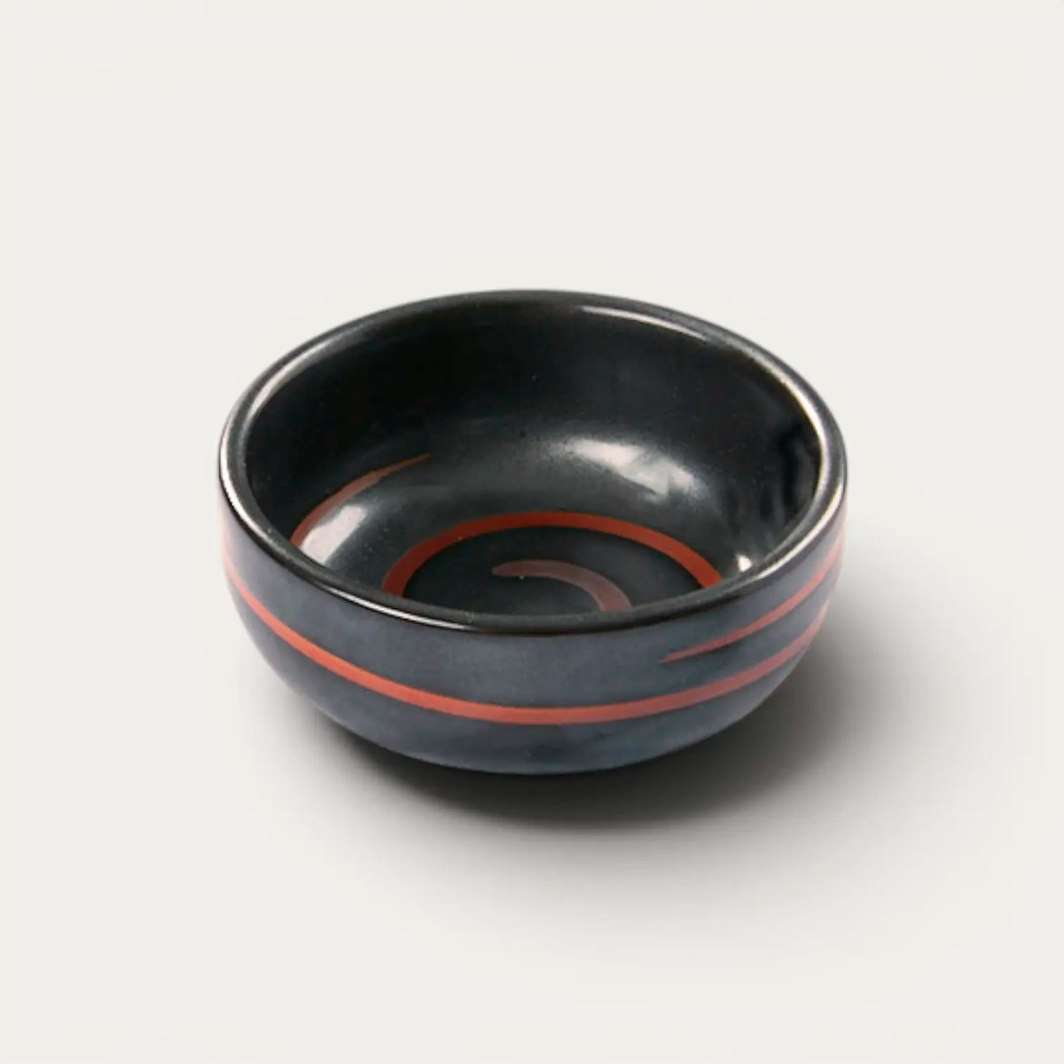 Coupelle noire mat à mise en bouche ou tsukemono