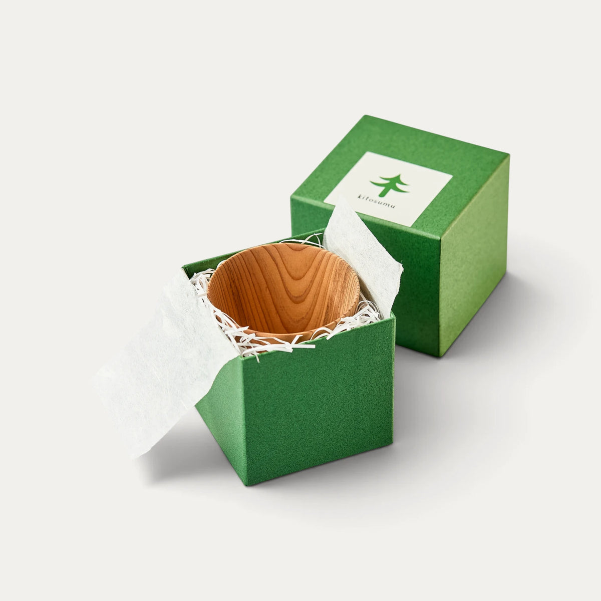 Copa de sake de madera de cedro de Yoshino