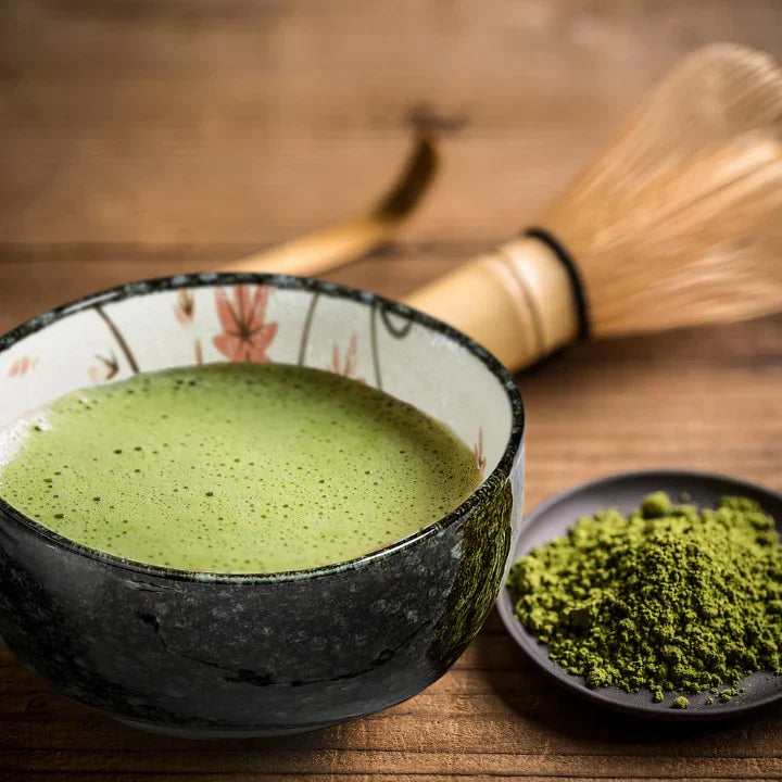 Comment préparer le thé matcha : la méthode traditionnelle et les bons dosages