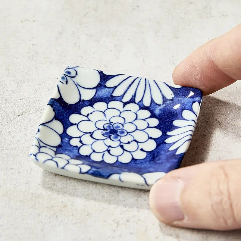 Handcrafted incense dish, Japanese pattern, 5.5×5.5
