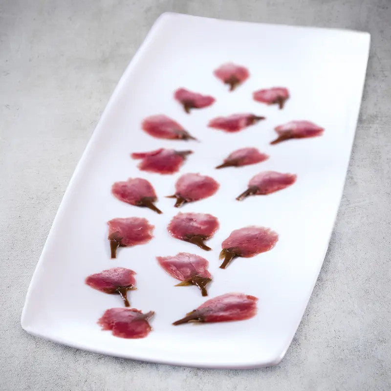Sakura-Kirschblüten im Sirup