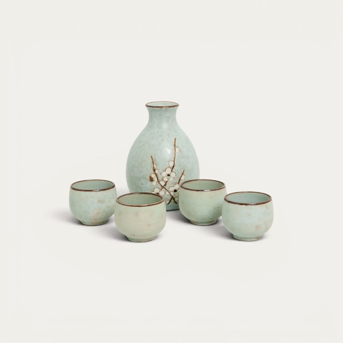 Posliininen sake-setti