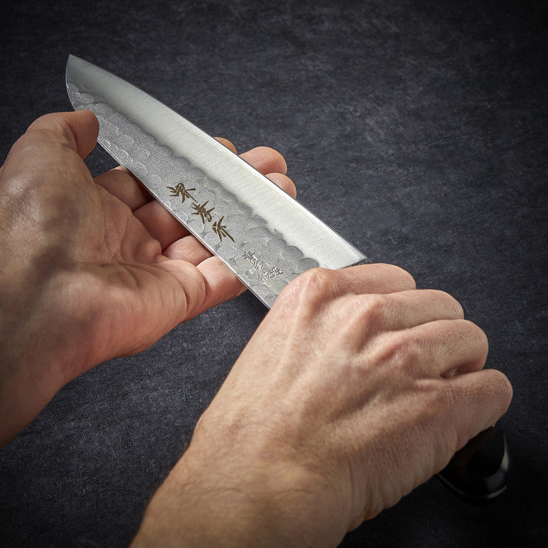 Faca Santoku, lâmina martelada 165 mm