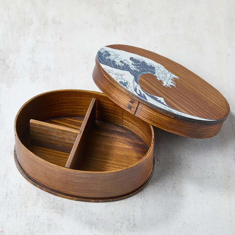 Lacquered cedar wood bento box, Hokusai pattern, 700 ml, 18013568 mm