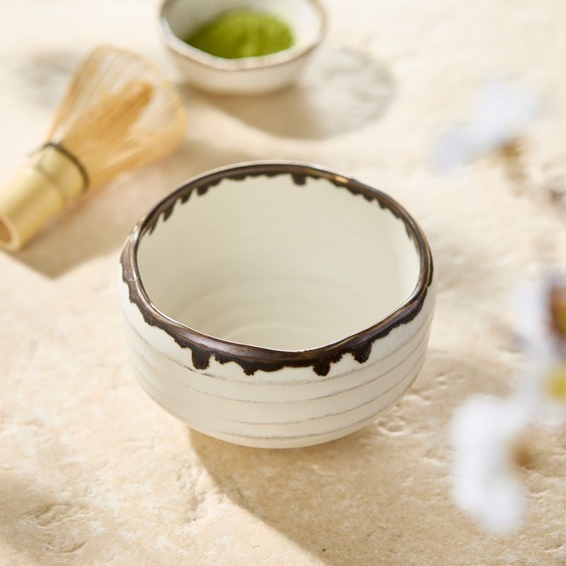 Bol à thé matcha, Motif KINYU NAGASHI