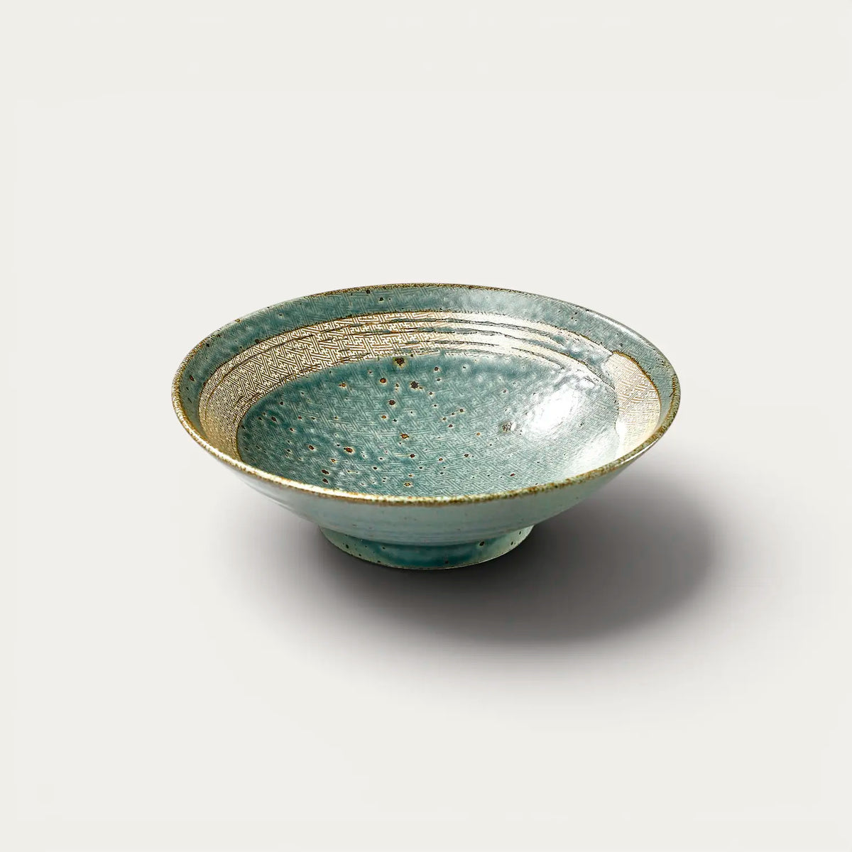 Assiette Membachi Kon nezu Ø 24,5 cm, profondeur 7,5 cm