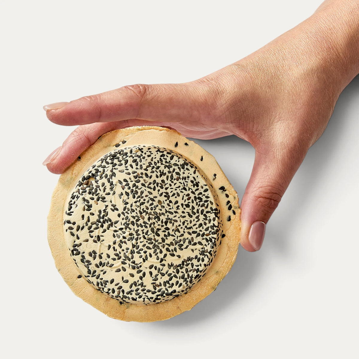 Shiki’s Nambu Sembei mit schwarzem Sesam – 125 g