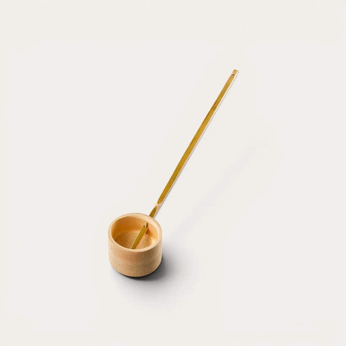 Bambu-kauha (L) SASHI-TOHSHI-HISHAKU matcha-teesremoniaan