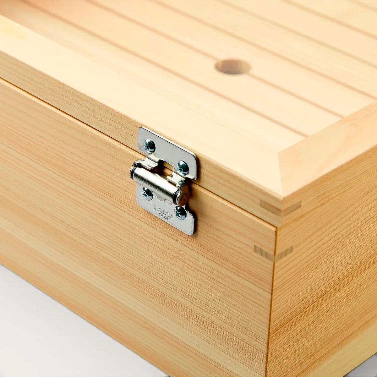 Sushi Neta Box aus Hinoki-Holz mit Scharnieren, Größe S