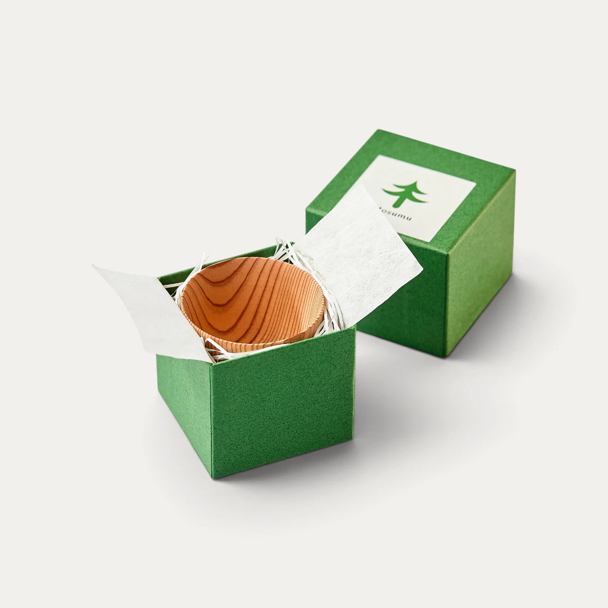 Copa de sake de madera de cedro de Yoshino